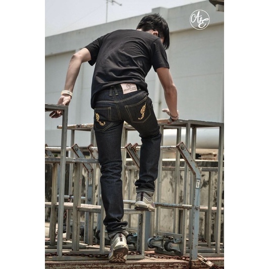 กางเกงยีนส์-aim-earth-jeans-สินค้ายอดนิยม