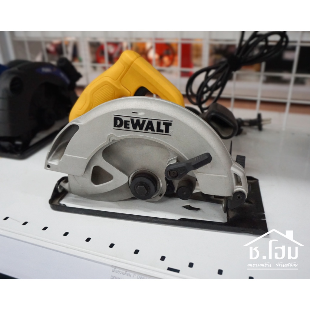 เลื่อยวงเดือน-7-นิ้ว-dewalt-dwe561-b1