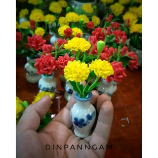 ภาพขนาดย่อของภาพหน้าปกสินค้าแจกันจิ๋ว ดาวเรือง กุหลาบแดง ชบา มะลิ ดอกไม้ดินปั้น (แจกันเดี่ยว) จากร้าน dinpanngam บน Shopee ภาพที่ 2