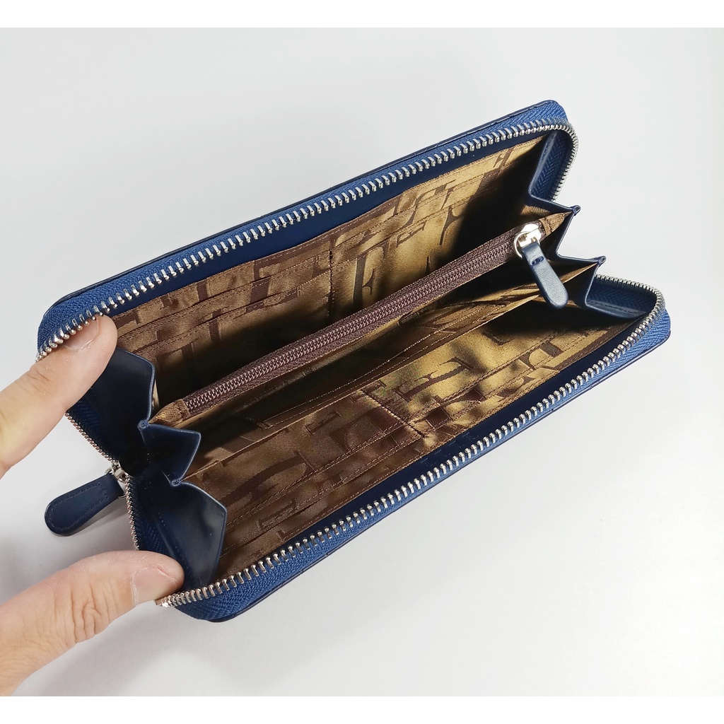 elleแท้-กระเป๋าสตางค์ผู้หญิงใบยาว-ซิปรอบ-สีน้ำเงินกรมท่า-หนังอัดลายตัวอักษร-โลโก้สีเงิน-หนังแท้-ของใหม่100