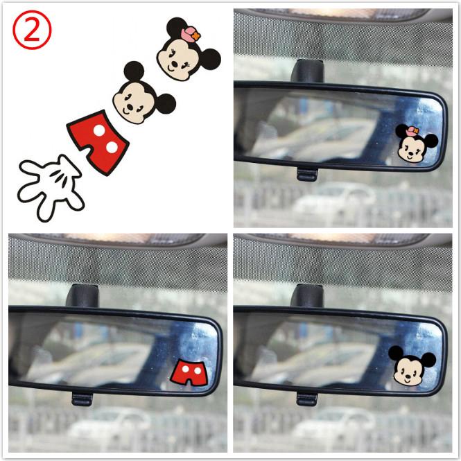 ภาพขนาดย่อของภาพหน้าปกสินค้าสติกเกอร์ ลายการ์ตูน Disney Mickey Minnie สำหรับตกแต่งรถยนต์ จากร้าน esdella.th บน Shopee
