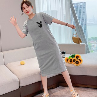 ภาพขนาดย่อของภาพหน้าปกสินค้าQ460ฤดูร้อนใหม่ชุดแขนสั้นหญิงปกสบาย ๆ ท้องการ์ตูนขนาดใหญ่มิกกี้พิมพ์เสื้อยืดกระโปรงผู้หญิง แฟชั่น จากร้าน sakunzhang บน Shopee ภาพที่ 1