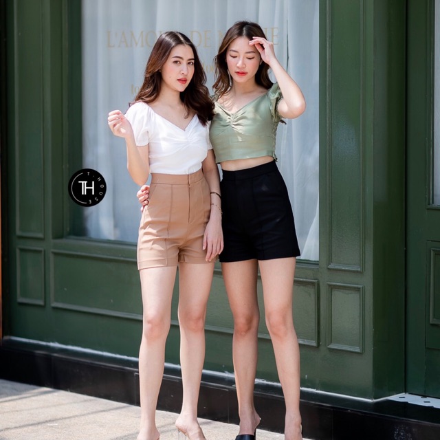 12-07-20-กางเกงขาสั้น-ผ้าdouble-ผ้านำเข้านะคับ-ทรงสวยเก็บทรงดี-ความยาวกำลังดี-ไม่สั้นนะคับ-ดีเทลตรเกล็ดด้านหน้า