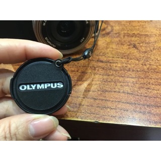 ขนาด 37mm ที่แปะกันฝาเลนส์หาย