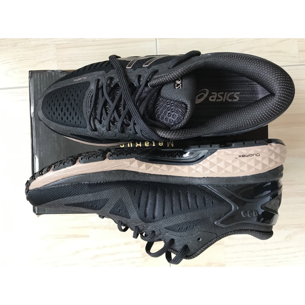 รองเท้าวิ่ง ASICS MetaRun T691N (Black/Onyx/Rose Gold) | Shopee Thailand