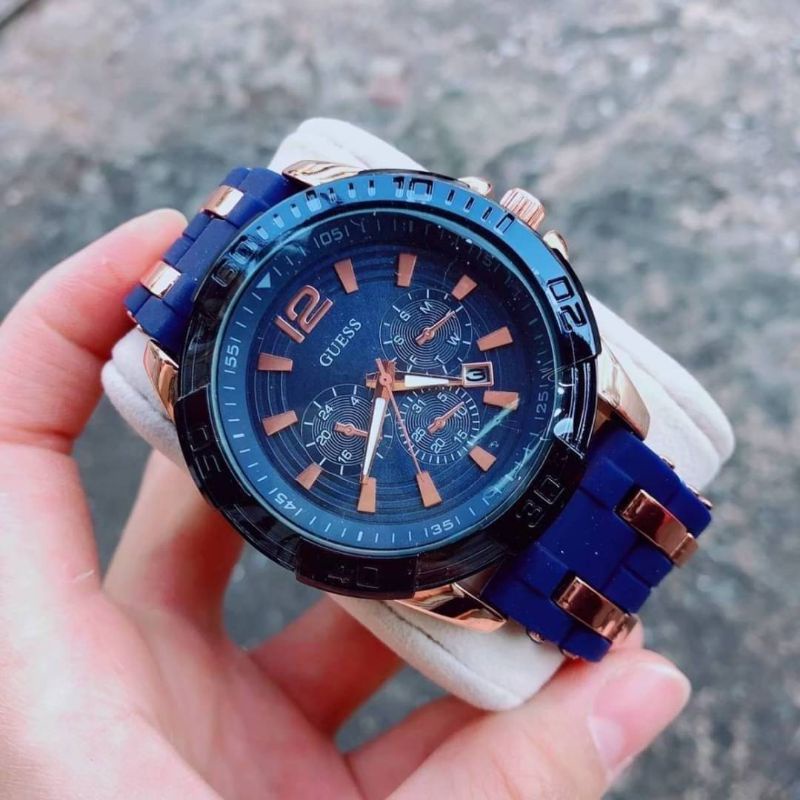 ภาพสินค้านาฬิกาGuess นาฬิกาเกรส ขอบเชือก ขอบเพชร จากร้าน atiwattammanon บน Shopee ภาพที่ 4