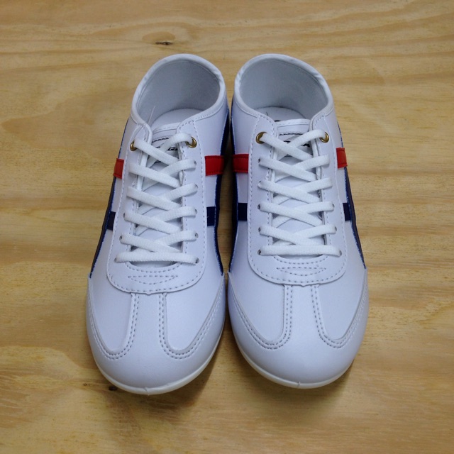 giga-รองเท้าผ้าใบ-รุ่น-ga-15-สีขาว