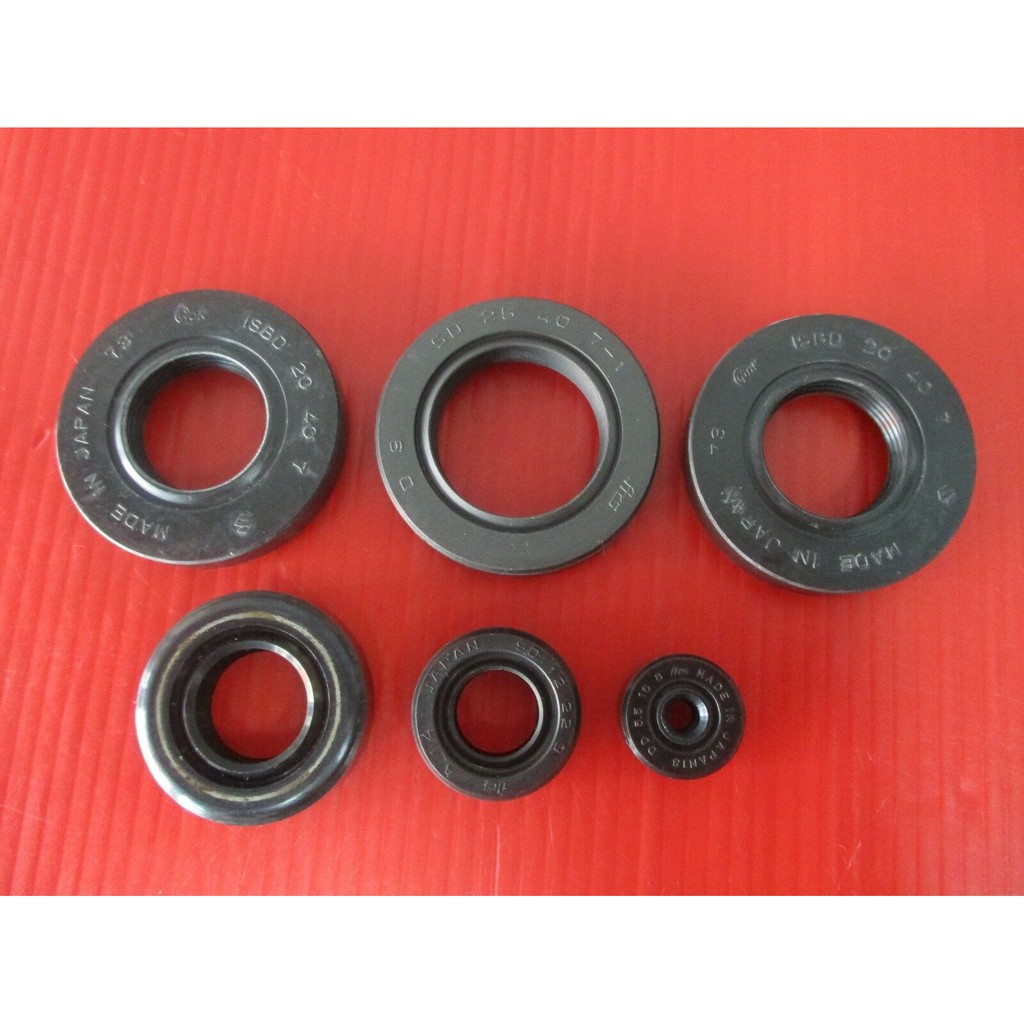 ENGINE SEAL SET (6 PCS.) "JAPAN NOS." for SUZUKI TS100 // ซีลเครื่อง