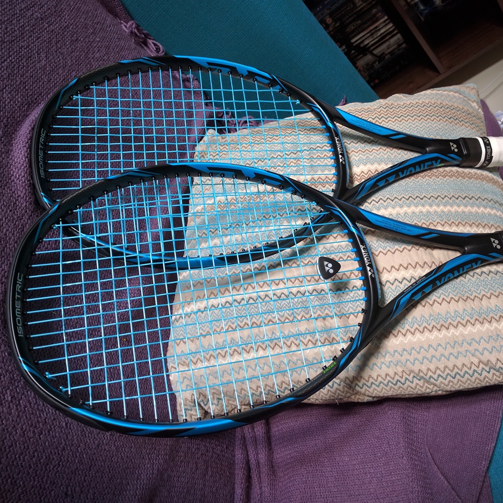 ภาพสินค้าYonex เอ็นไม้เทนนิส Polytour Pro 18G/1.15mm , 16L/1.25mm Tennis String Reel (4แบบ) จากร้าน apxofficial บน Shopee ภาพที่ 4