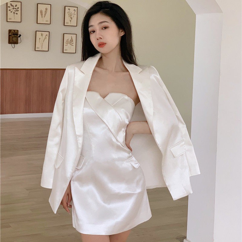 hot-sale-เสื้อสูทสีขาวหญิงใหม่สไตล์เกาหลีอารมณ์ผ้าเดรปแขนยาวเสื้อสูทชุดสูท