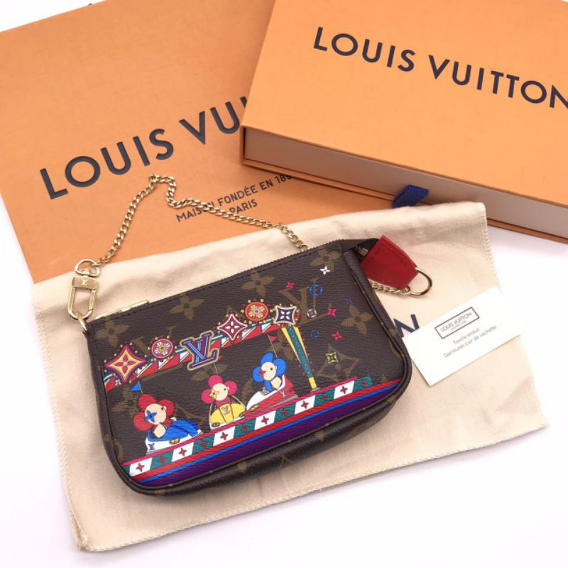 new-lv-mini-pochette-chistmas-limited-dc20