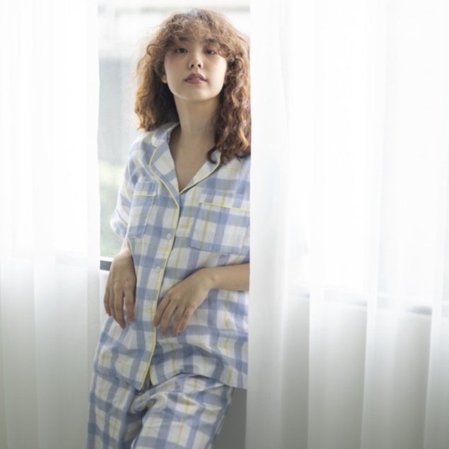 ภาพหน้าปกสินค้าชุดนอน sliptosleep - Blue Grids Pants Set