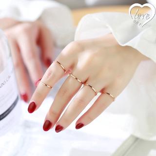 5 ชิ้นชุดแหวน colorfast หญิงอินเทรนด์ญี่ปุ่นและเกาหลีเหล็กไทเทเนียมชุบ 18k เพิ่มขึ้นแหวนนิ้วก้อยนิ้วก้อยทองที่เรียบง่ายเรียบง่ายแหวน5 piece set colorfast ring female Japanese and Korean trendy, rose gold pinky finger ring Simple extremely fine smooth ring