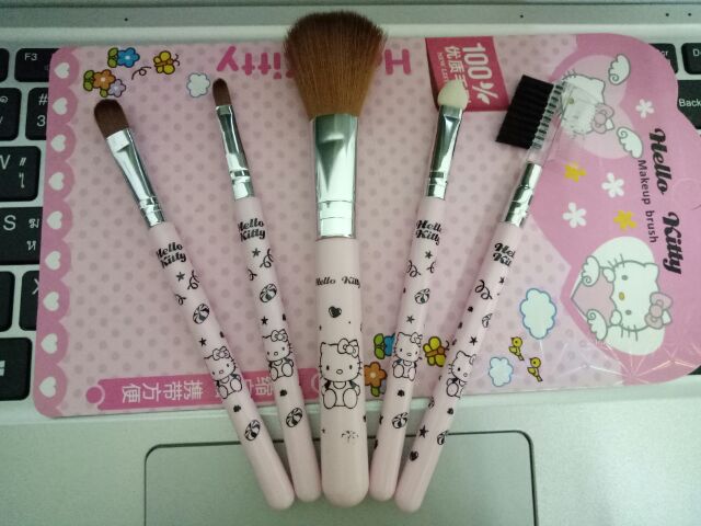 พร้อมส่งจ้า-เซ็ตแปรง-คิดตี้-เอาใจคนรักคิดตี้จ้าน่ารักมาก