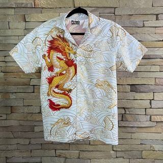 ภาพหน้าปกสินค้าเสื้อฮาวายลายมังกรขาว ที่เกี่ยวข้อง