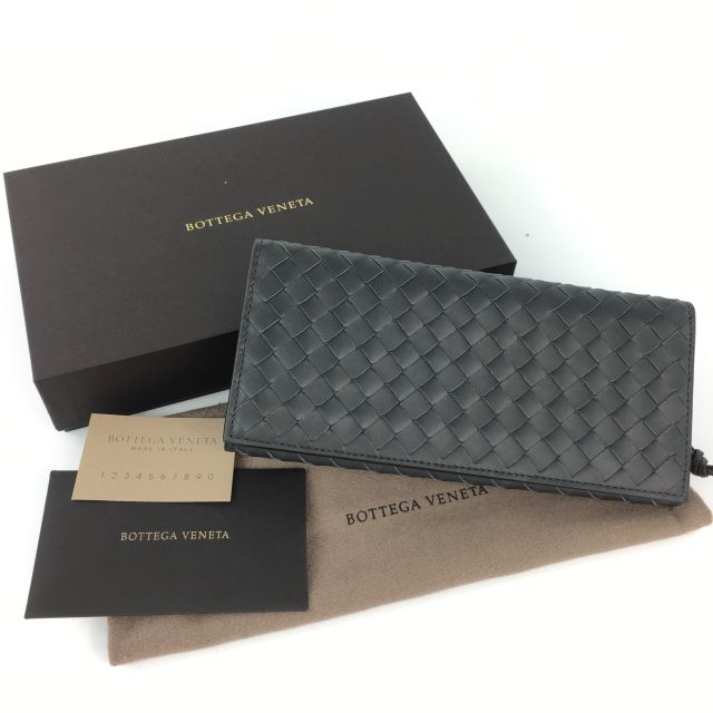 new-bottega-veneta-continental-wallet