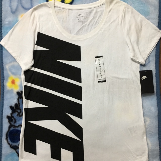 เสื้อ-nike-xl-ผู้หญิง-ของแท้-มือหนึ่ง