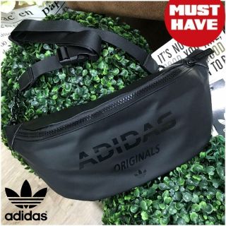 กระเป๋าคาดอก Adidas แท้ ราคาส่ง พร้อมส่ง