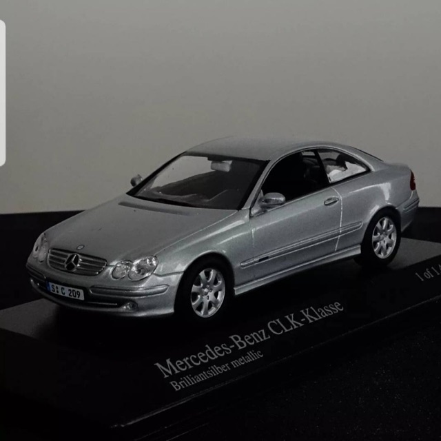 โมเดลรถ SILVER METALLIC MERCEDES BENZ CLK SPORT COUPE MODEL 2001 SCALE ...