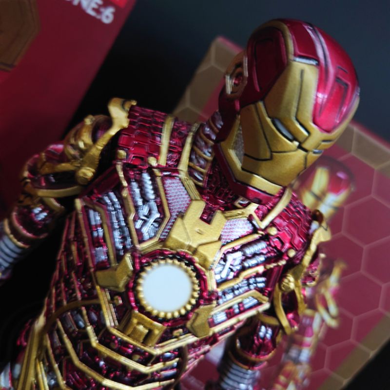 พร้อมส่ง-โมเดล-ironman-mark-41-ขนาด-1-6-หรือ-30-cm-งาน-crazy-toys-ตัวใหญ่-สวยมากๆ-ราคาถูก