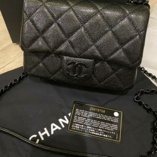 คาเวียสีดำ CHANEL MINI FLAP