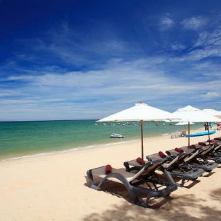 ภาพขนาดย่อของภาพหน้าปกสินค้าVoucher Centara Grand Mirage Beach Resort Pattaya / พัทยา จากร้าน kookkaikm5 บน Shopee