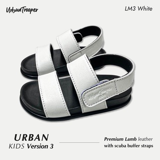 ภาพหน้าปกสินค้ารองเท้า Urban Trooper รุ่น Urban Kids V.3 สีขาว (premium lamb leather) ซึ่งคุณอาจชอบราคาและรีวิวของสินค้านี้