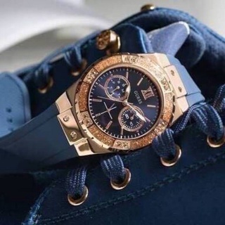 ภาพหน้าปกสินค้าGuesss นาฬิกาข้อมือ รุ่นขายดี ‼️ ราคาส่ง ราคาถูก นาฬิกาข้อมือผู้หญิง ที่เกี่ยวข้อง