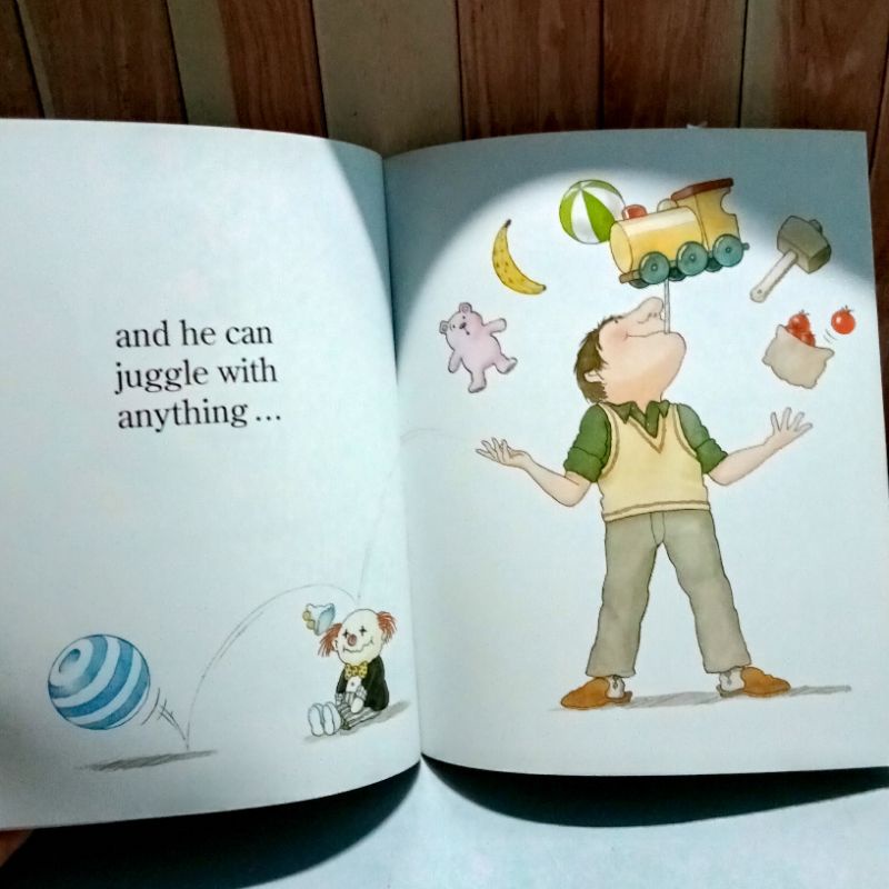 หนังสือปกอ่อน-my-dad-is-brilliant-มือสอง