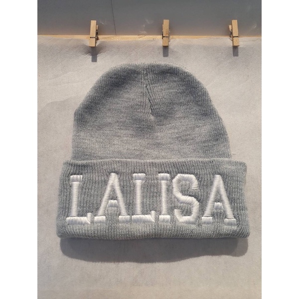 หมวกไหมพรมปักชื่อ-lalisa-ปักชื่อตัวเองได้