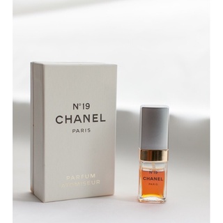 VTG CHANEL N°19 PARFUM ATOMISEUR SPRAY 10 ML EXTREMELY RARE.