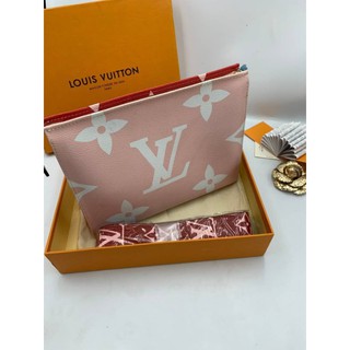 กระเป๋าถือ​ Louis​ Vuitton​