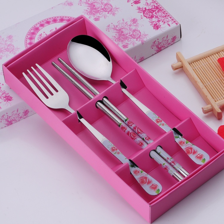 ชุดช้อนตะเกียบสแตนเลส-ของชำร่วยงานแต่งงานราคาถูก-ของชำร่วยราคาถูก-ของชำร่วยราคาส่ง