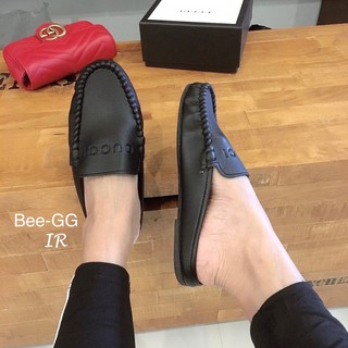 BEE-GG รองเท้าสลิปเปอร์  หนังนิ่มมาก ปั้มลึกด้านหน้า