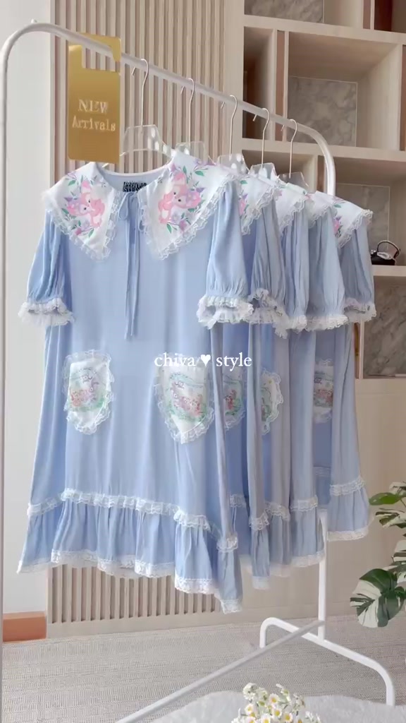 พร้อมส่ง-stella-dress-เดรสสีฟ้าลายเตลล่า