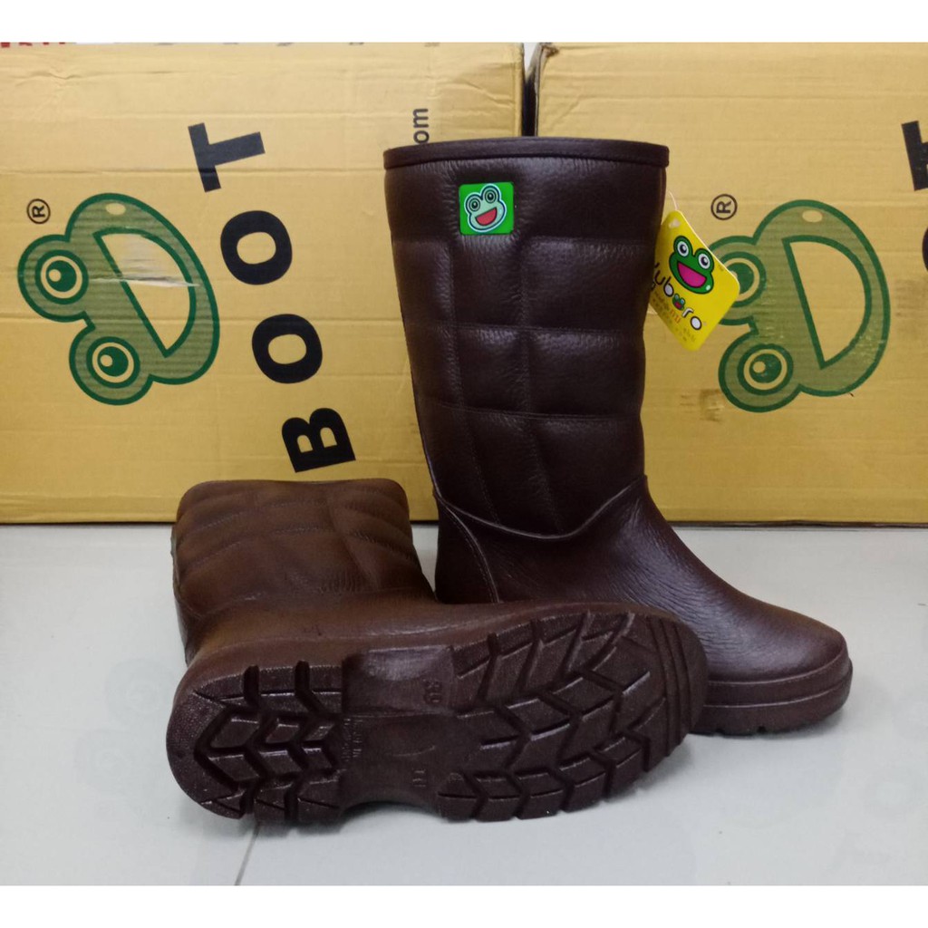 ภาพสินค้าKuboro รองเท้าบูทกันน้ำ ตรากบ คูโบโร่ รุ่น A1000 เลือกสีได้ ของเเท้ 100 % (สินค้าพร้อมส่ง) จากร้าน double.p.market.1 บน Shopee ภาพที่ 4