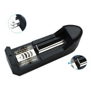 ที่ชาร์จถ่าน 3.7V Universal Rechargeable Battery Charger for 18650 16340 14500 Li-ion US Plug