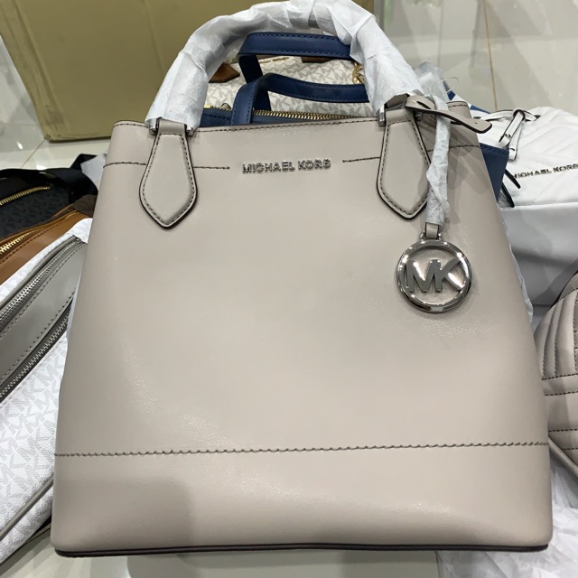 michael-kors-แท้-ของใหม่-ทรง-tote