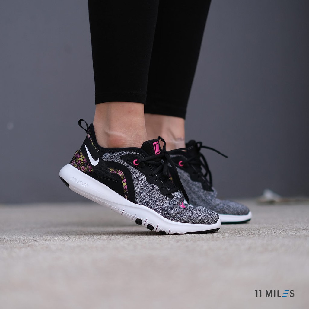 ของแท้ !!!! พร้อมส่ง รองเท้าเทรนนิ่งผู้หญิง Nike รุ่น Nike Flex Tr 9 PRNT |  Shopee Thailand
