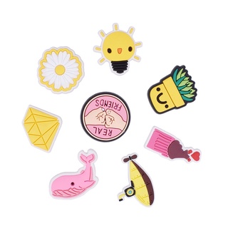 Crocs Jibbitz Pins จี้รูปปลาฉลามน่ารัก ประดับเพชร DIY สําหรับตกแต่งรองเท้า