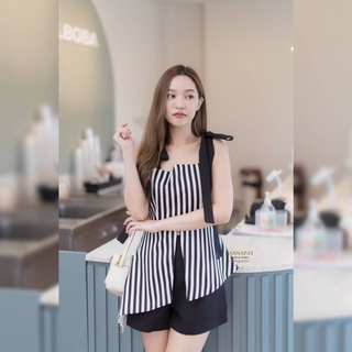 NANNAPAT Set 2 ชิ้น น่ารัก ดูดีมีราคา ใส่ชิลๆได้ทุกโอกาสเลยนะคะ ผ้านุ่ม ใส่สบาย มีซับในอย่างดี คัทติ้งเป๊ะ  เสื้อซิปหลัง