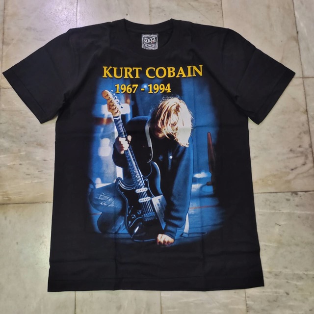 เสื้อวง-kurt-cobain-นักร้องนำ-nirvana