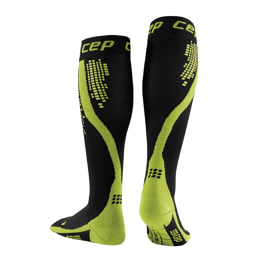 cep-nighttech-socks-women-green-ถุงเท้ามีแถบสะท้อนแสงความยาวคลุมเข่าผู้หญิง-size-ii