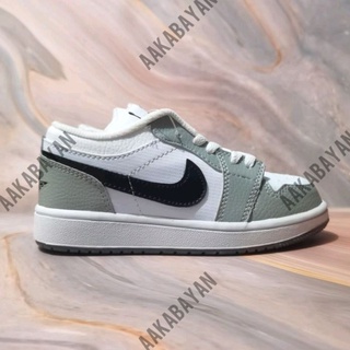 Nike air jordan 1 รองเท้าผ้าใบ สีเทา ดํา เทา สําหรับเด็กผู้ชาย ผู้หญิง ไซซ์ 31-35