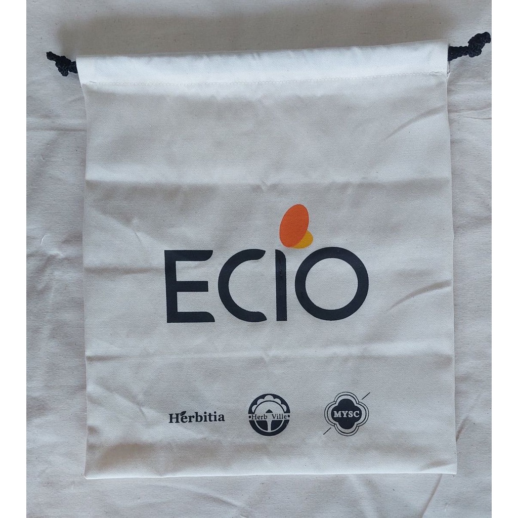 ecio-limited-tote-bag-กระเป๋าผ้าพร้อมหูรูด-แบรนด์อีซิโอ