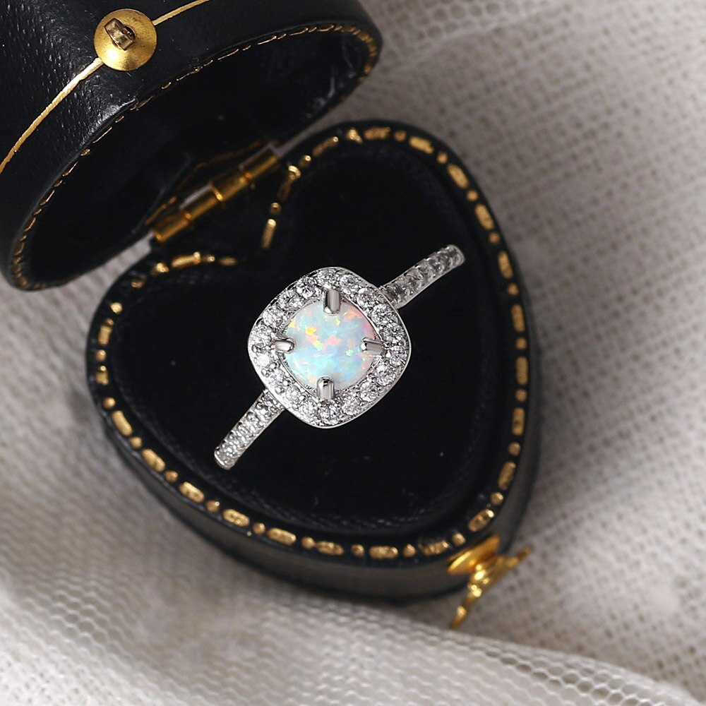 ราคาและรีวิวZHOUYANG แหวนหินโอปอลสำหรับเครื่องประดับสตรีสไตล์สดสีขาวสีทองแหวนหมั้นพรรคของขวัญแฟชั่นสำหรับสาว DZR031