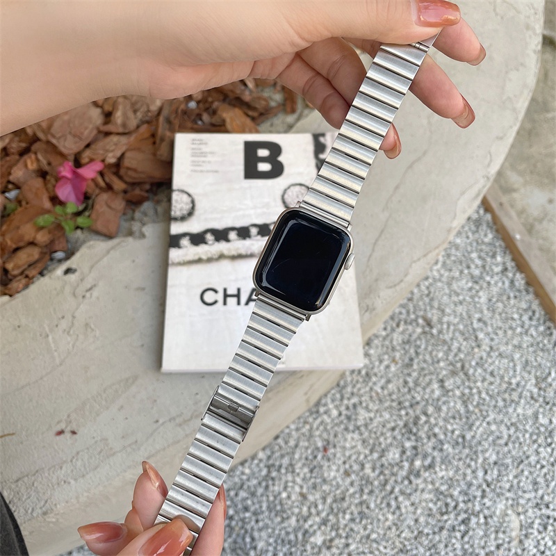 ภาพหน้าปกสินค้าสายนาฬิกาข้อมือสเตนเลส หรูหรา สําหรับ Apple Watch 7 6 SE 5 4 3 2 1 iWatch 41 มม. 45 มม. 44 40 มม. 42 38 มม.