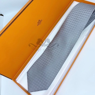 NEW Hermes Tie