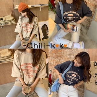 ภาพหน้าปกสินค้าChili_k❤️k❤️ 3218 เสื้อผ้าผู้ญิง เสื้อผ้าวินเทจ เสื้อสกรีนลาย เสื้อผ้าแฟชั่น เสื้อยืด oversize ซึ่งคุณอาจชอบสินค้านี้