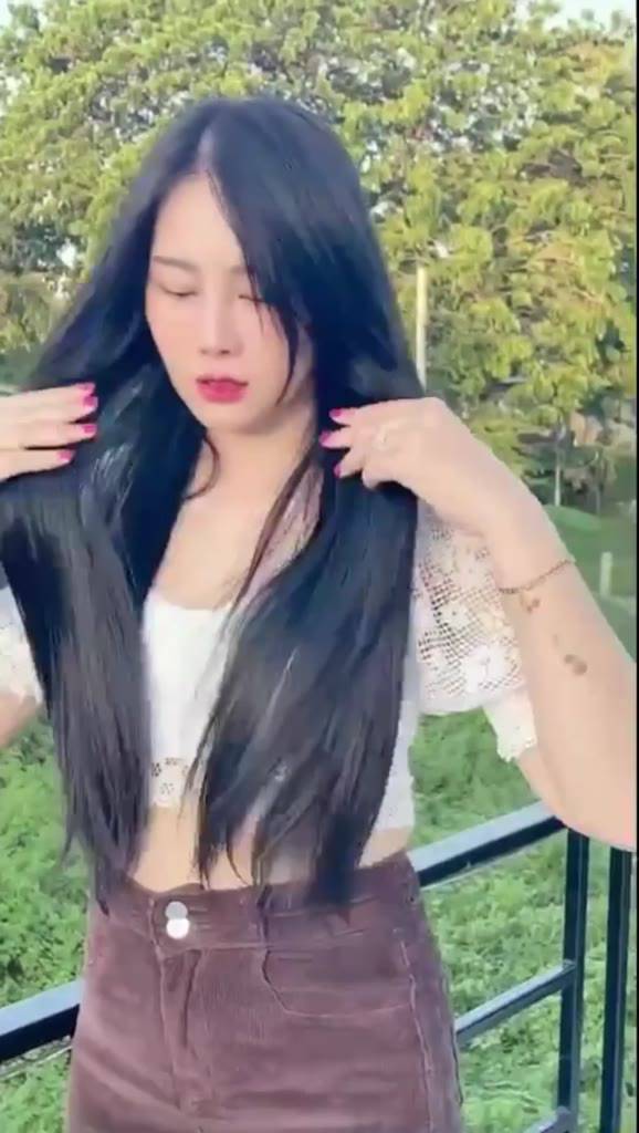 เอสเซ้น-ส์-ผม-บำรุงผม-plouise-hair-essence-double-treatment-เซรั่มบำรุงผม-เร่งผมยาว-น้ำตบผม-ที่บำรุงผม-เซรั่มเร่งผมยาว